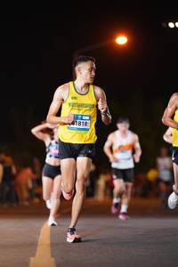 BIB: 41818
                            <button type="button" onclick="openModal(22805934)" class="btn btn-primary btn-sm float-right btn-popup" data-toggle="modal" data-target=".modal-high-quality">
                        <i class="fas fa-shopping-cart"></i> Add to Cart
                    </button>
                                            <button type="button" onclick="isThisMe(22805934, true)" class="btn btn-success btn-sm float-right btn-popup btn-isme hidden" data-toggle="tooltip" data-placement="bottom" title="นี่คือรูปของคุณใช่ไหม คลิกที่นี่เพื่อเอาเข้าอัลบั้ม">
                        <i class="fas fa-plus"></i> Add to album
                    </button>
                    <button type="button" onclick="isThisMe(22805934, false)" class="btn btn-warning btn-sm float-right btn-popup btn-isnotme hidden">
                        <i class="fas fa-ban"></i> Remove from album
                    </button>